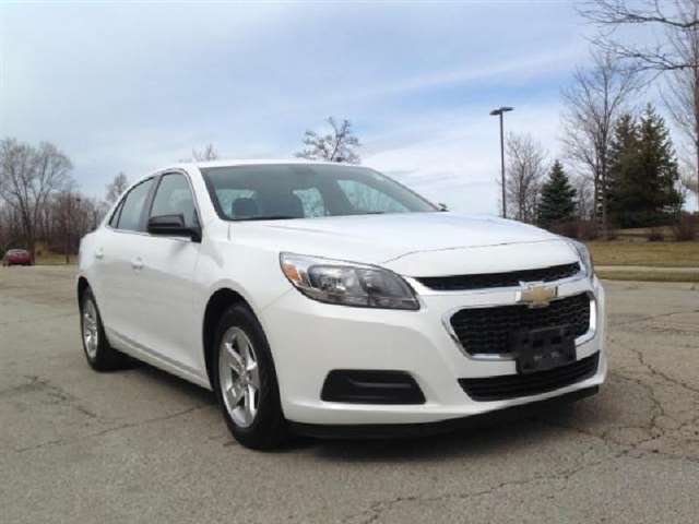 2015 Chevrolet Malibu LS 4DR Sedan